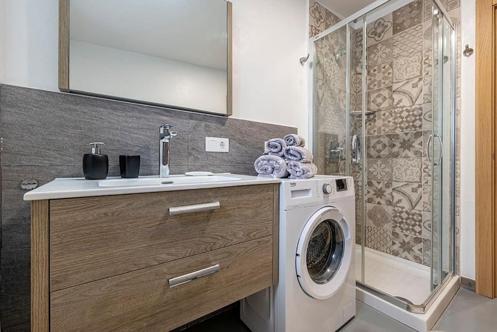2 Min From The Sea Pool, Comfort And Free Wifi Miami Playa Exterior photo
